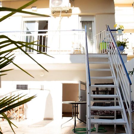 דירות Paralía George'S House מראה חיצוני תמונה