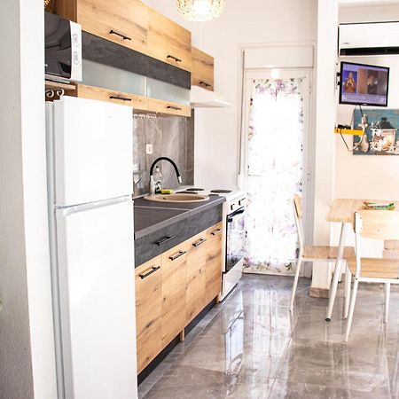 דירות Paralía George'S House מראה חיצוני תמונה